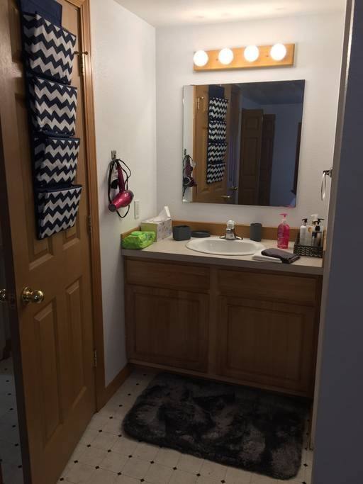 Apartment for rent at 1401-1409 NE 56th St, Seattle, WA 98105
