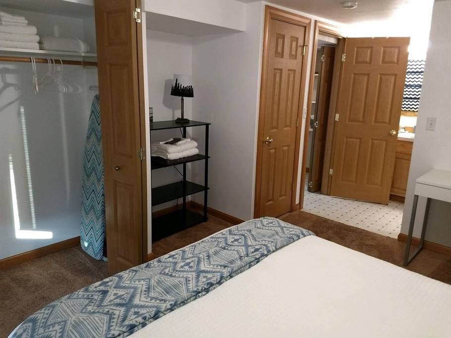 Apartment for rent at 1401-1409 NE 56th St, Seattle, WA 98105