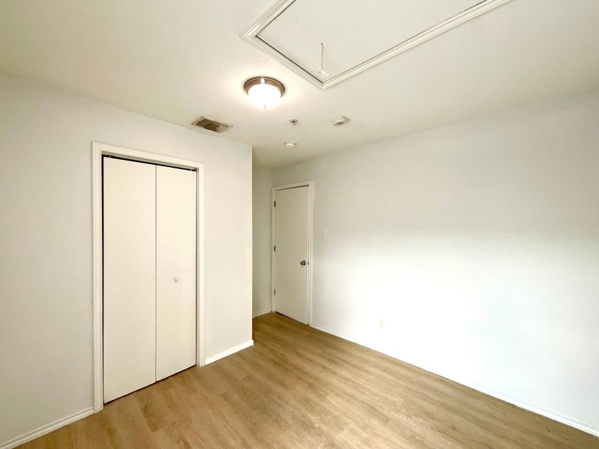 Apartment for rent at 816 Rivas St, San Antonio, TX 78207