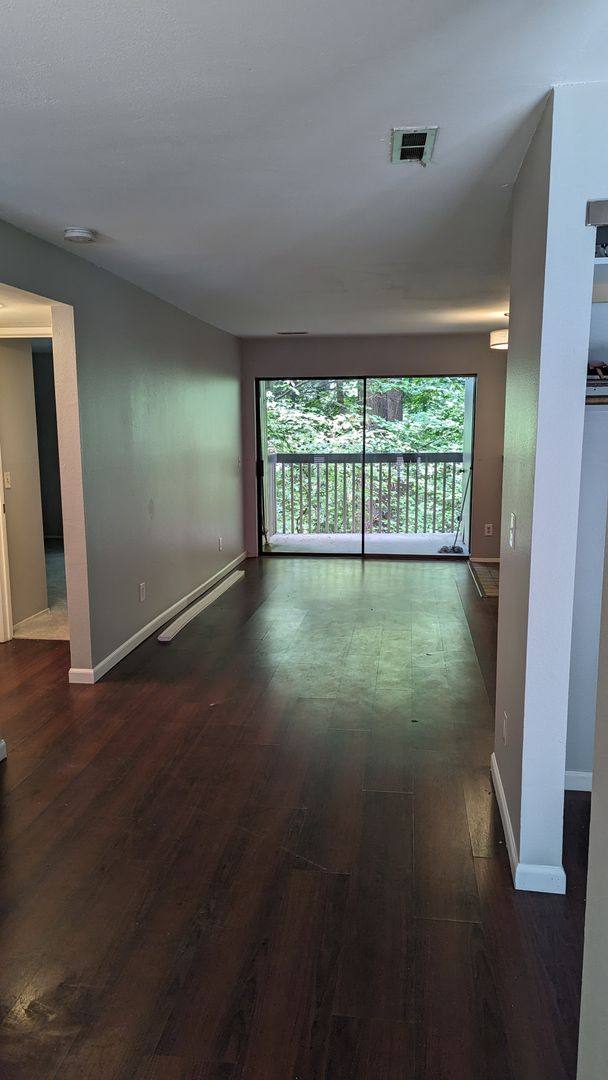 Condo for rent at 10819 NE 37th Place, Bellevue, WA 98004