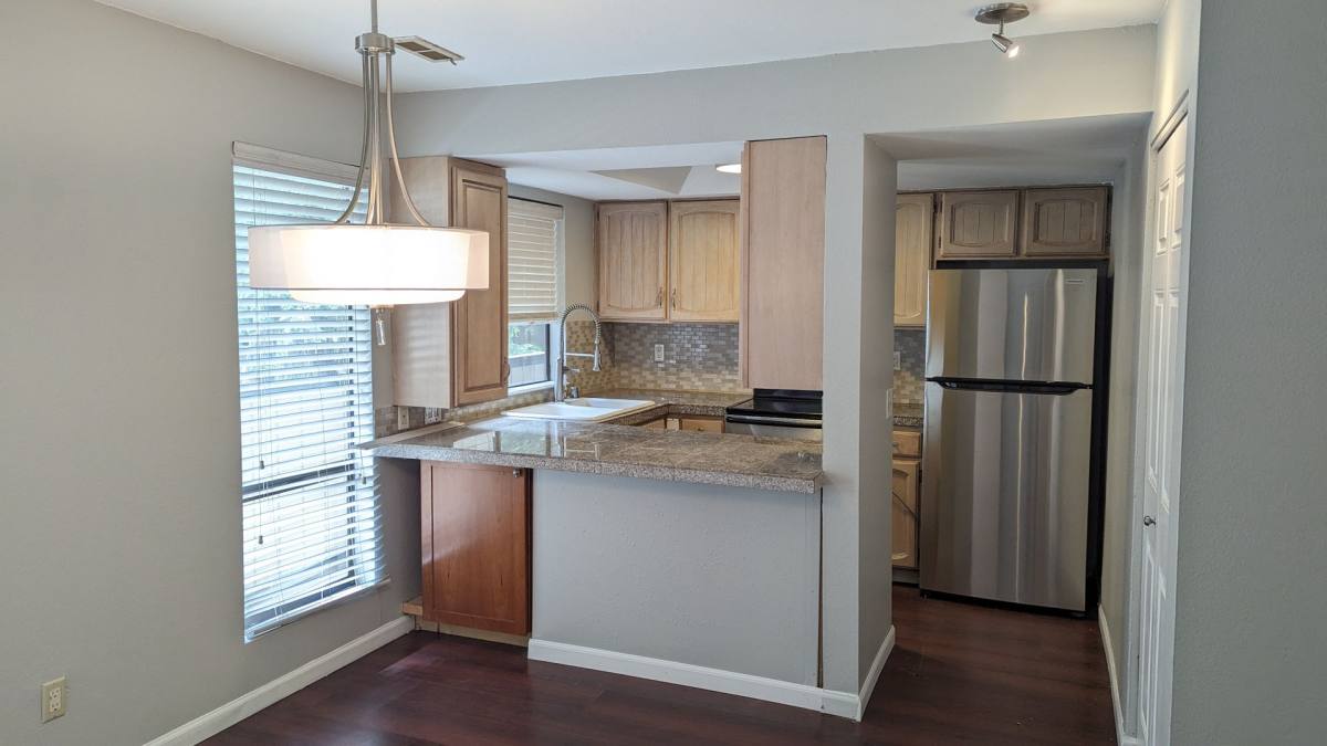 Condo for rent at 10819 NE 37th Place, Bellevue, WA 98004