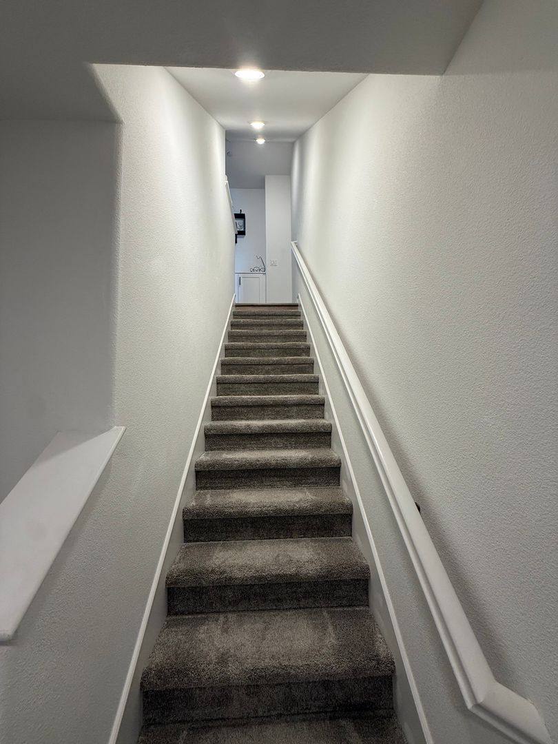 Townhouse for rent at 2105 Senita Dr, San Diego, CA 92154