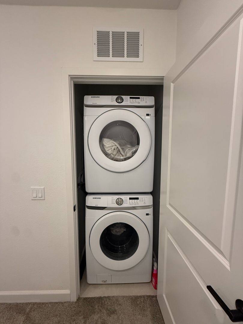 Townhouse for rent at 2105 Senita Dr, San Diego, CA 92154