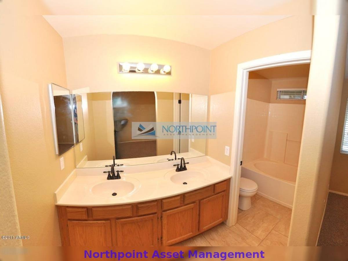 Townhouse for rent at 10101 N 91st Ave, Peoria, AZ 85345