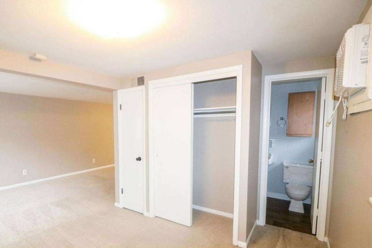 Apartment for rent at 2102 Sloan, Manhattan, KS 66502