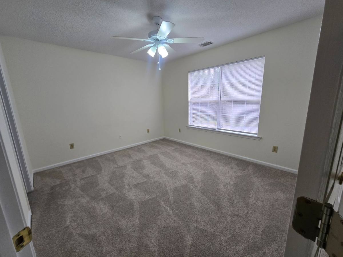 Townhouse for rent at 9814-A Whitfield Ave, Savannah, GA 31406
