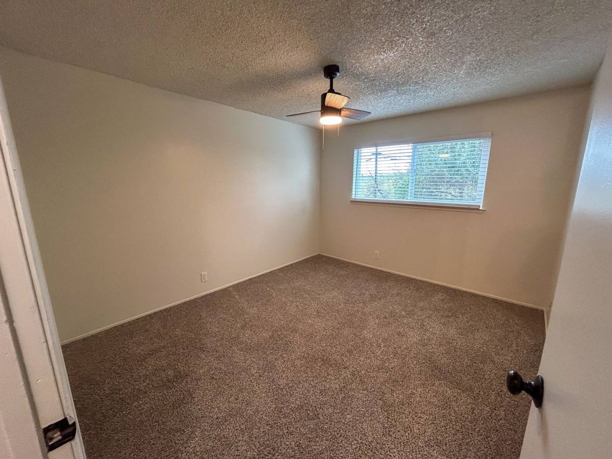 Apartment for rent at 2364 Las Plumas Ave, Oroville, CA 95966