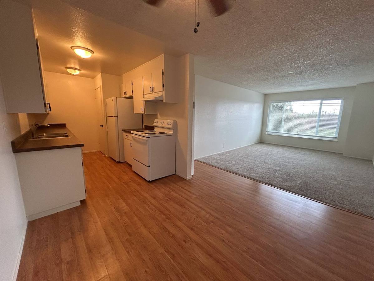 Apartment for rent at 2364 Las Plumas Ave, Oroville, CA 95966