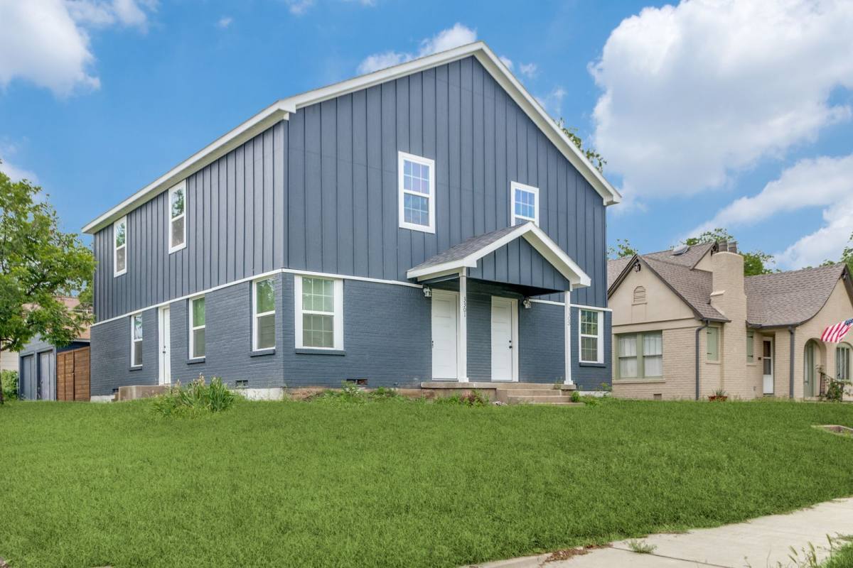 Apartment for rent at 3301 - 3303 8th Ave, Fort Worth, TX 76110