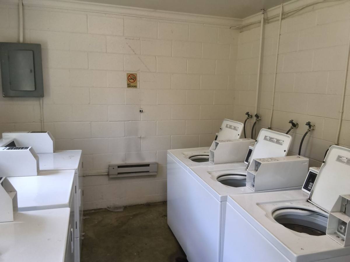 Apartment for rent at 110 Courthouse Rd #J-4, Blackstone, VA 23824