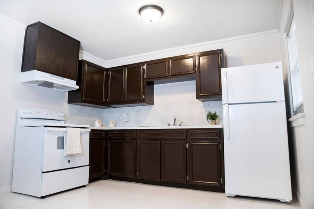 Apartment for rent at 220 S 25th Ave, Edinburg, TX 78542