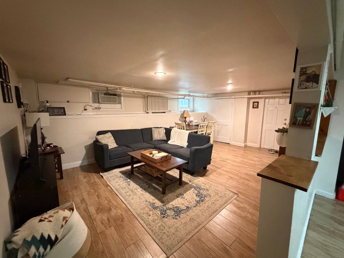 Apartment for rent at 407 Adams St, Annapolis, MD 21403