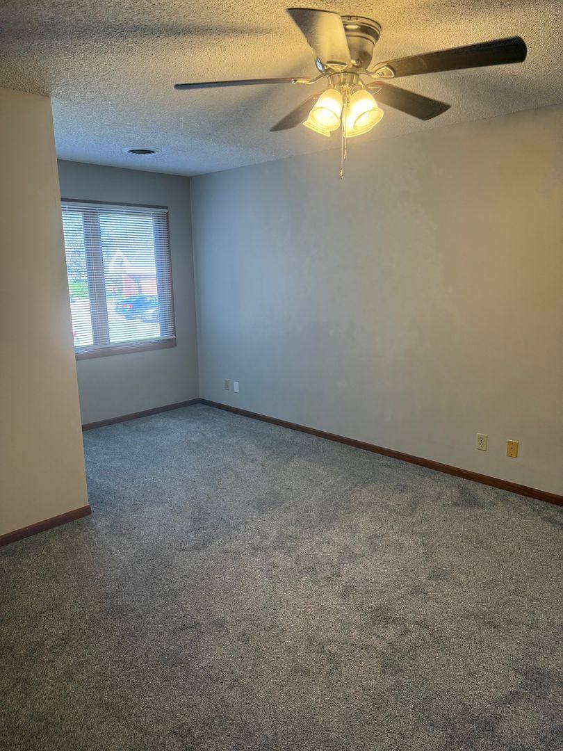 Apartment for rent at 6501 Vine St, Lincoln, NE 68505