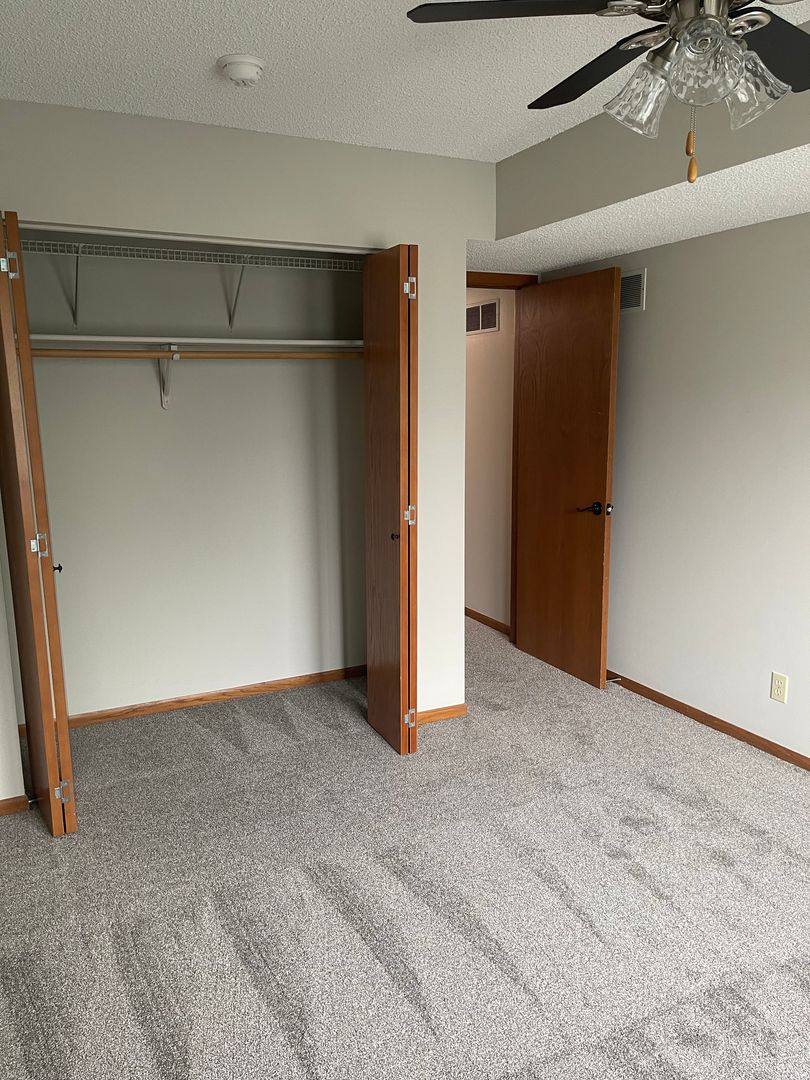 Apartment for rent at 6501 Vine St, Lincoln, NE 68505