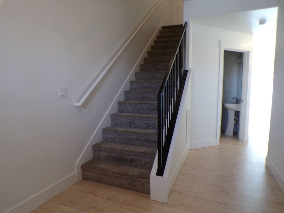Townhouse for rent at 475 Huckleberry Lane, Sugar City, ID 83448
