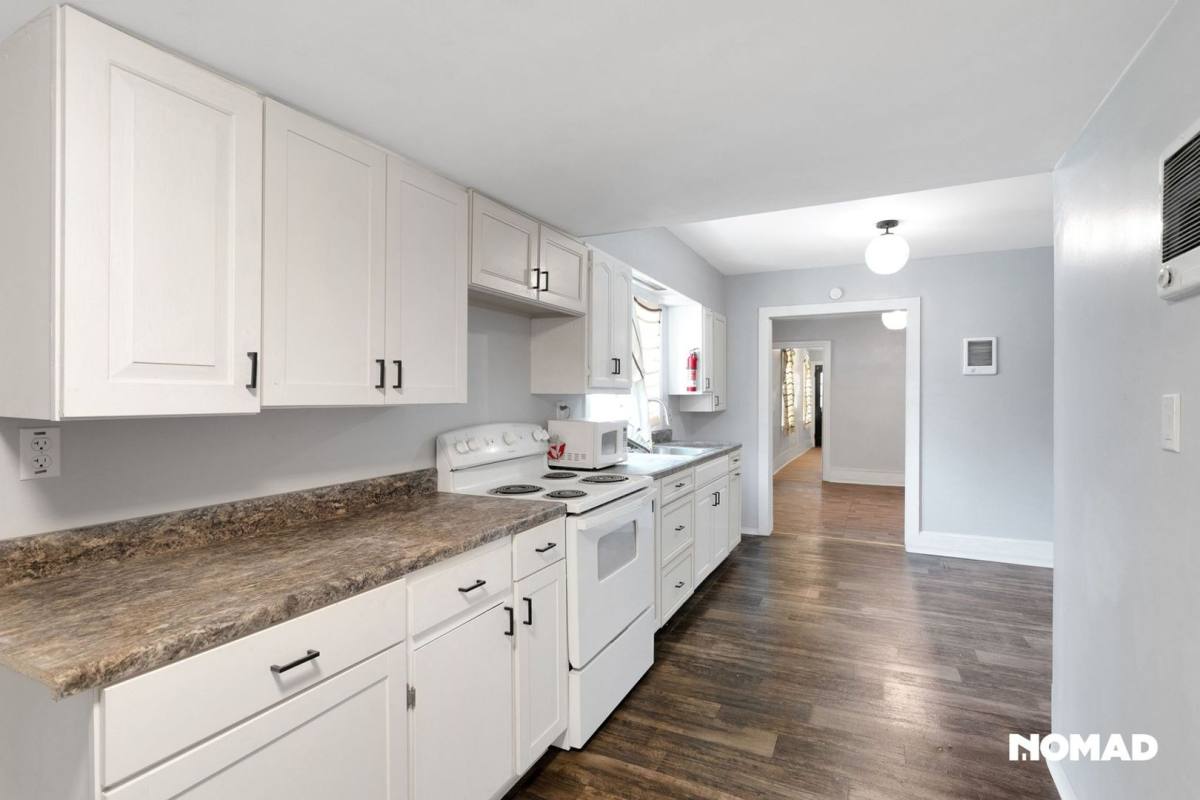 Townhouse for rent at 380 E Broadway, Salem, NJ 08079