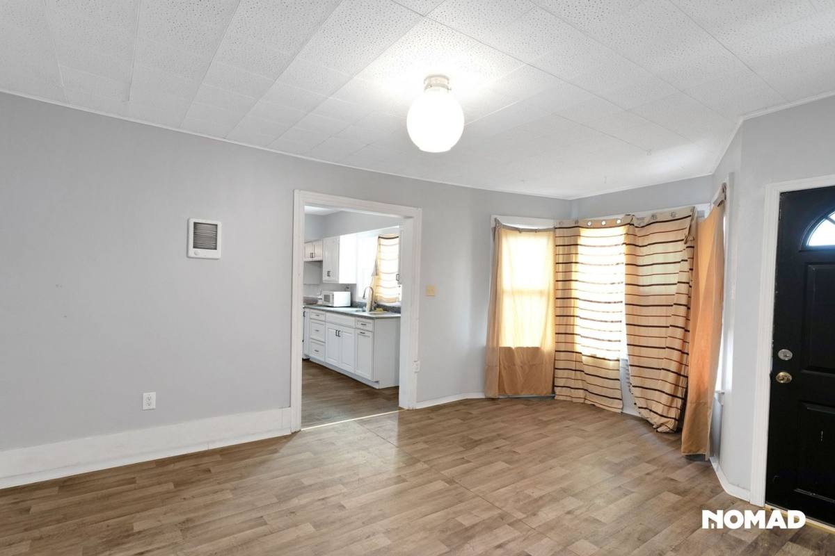Townhouse for rent at 380 E Broadway, Salem, NJ 08079