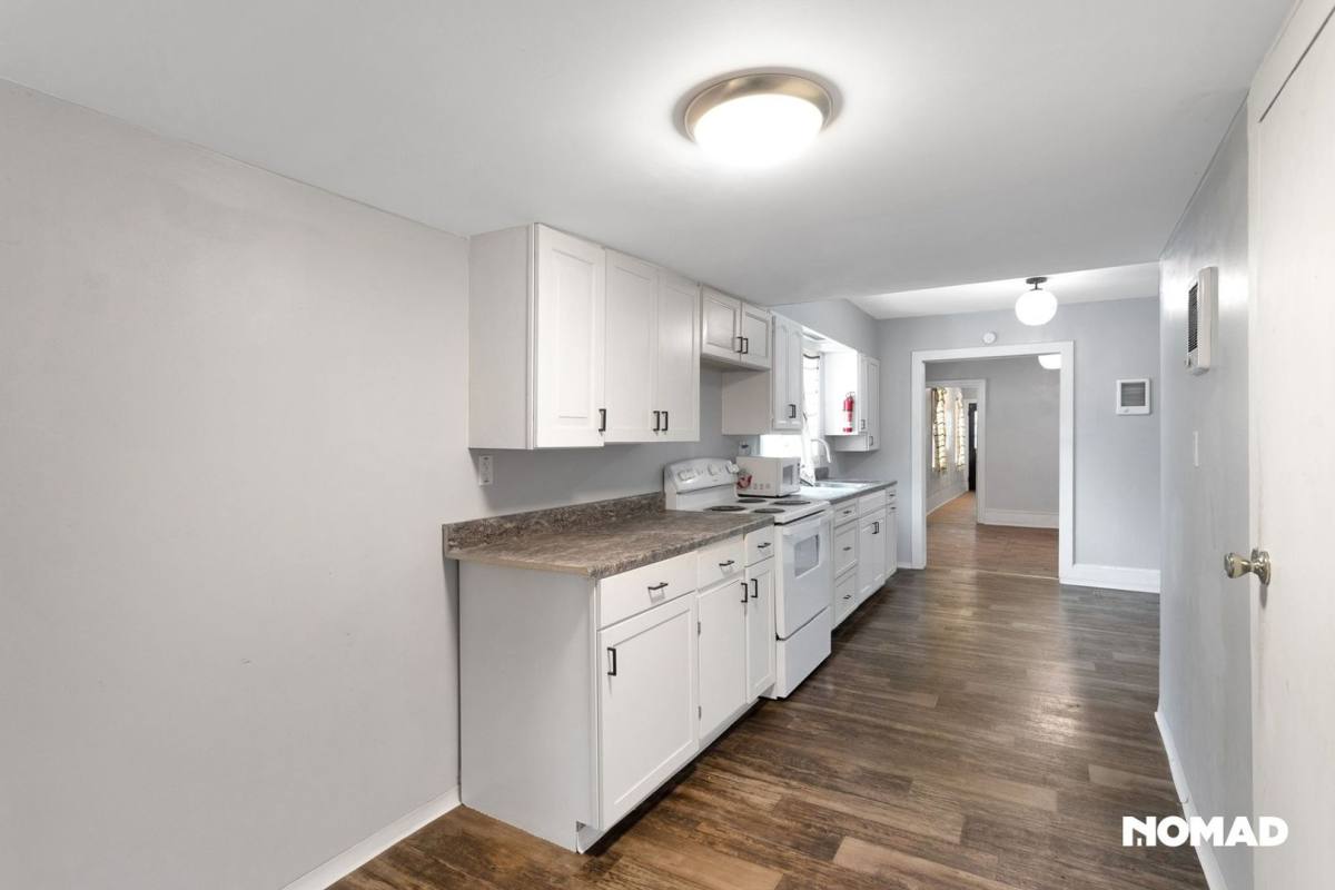 Townhouse for rent at 380 E Broadway, Salem, NJ 08079