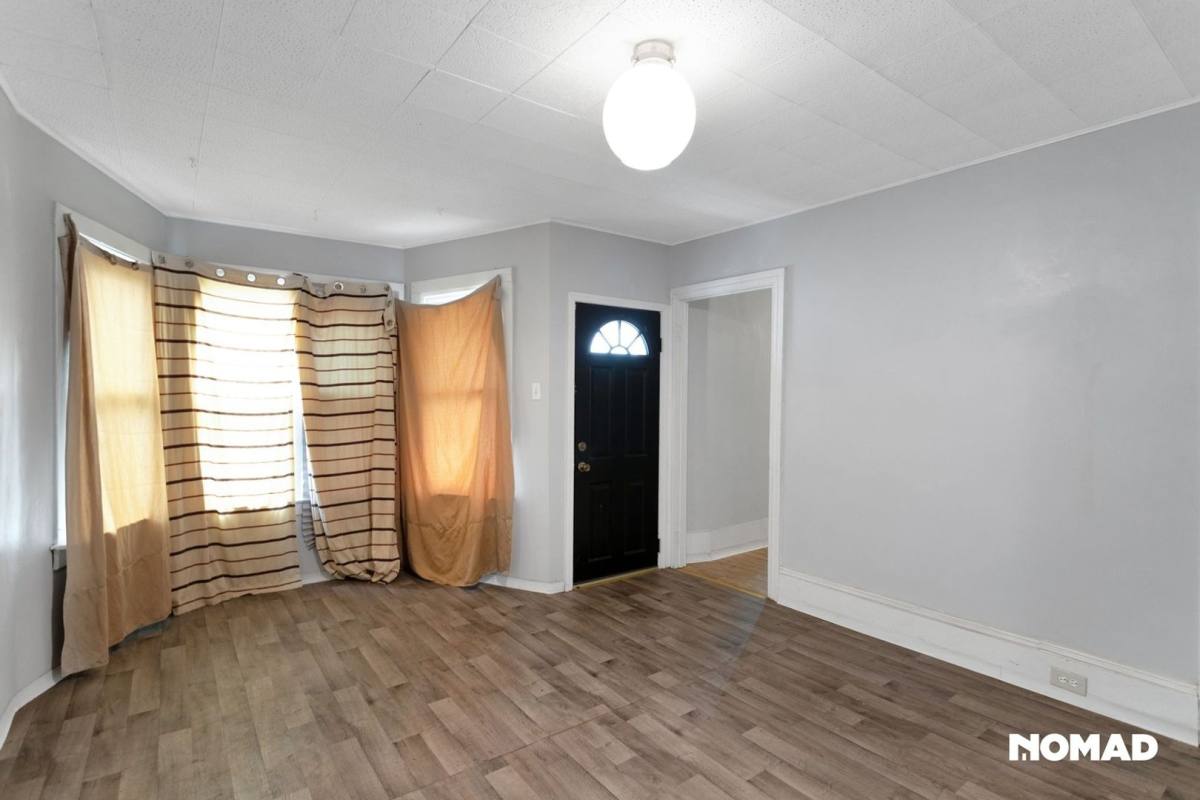 Townhouse for rent at 380 E Broadway, Salem, NJ 08079