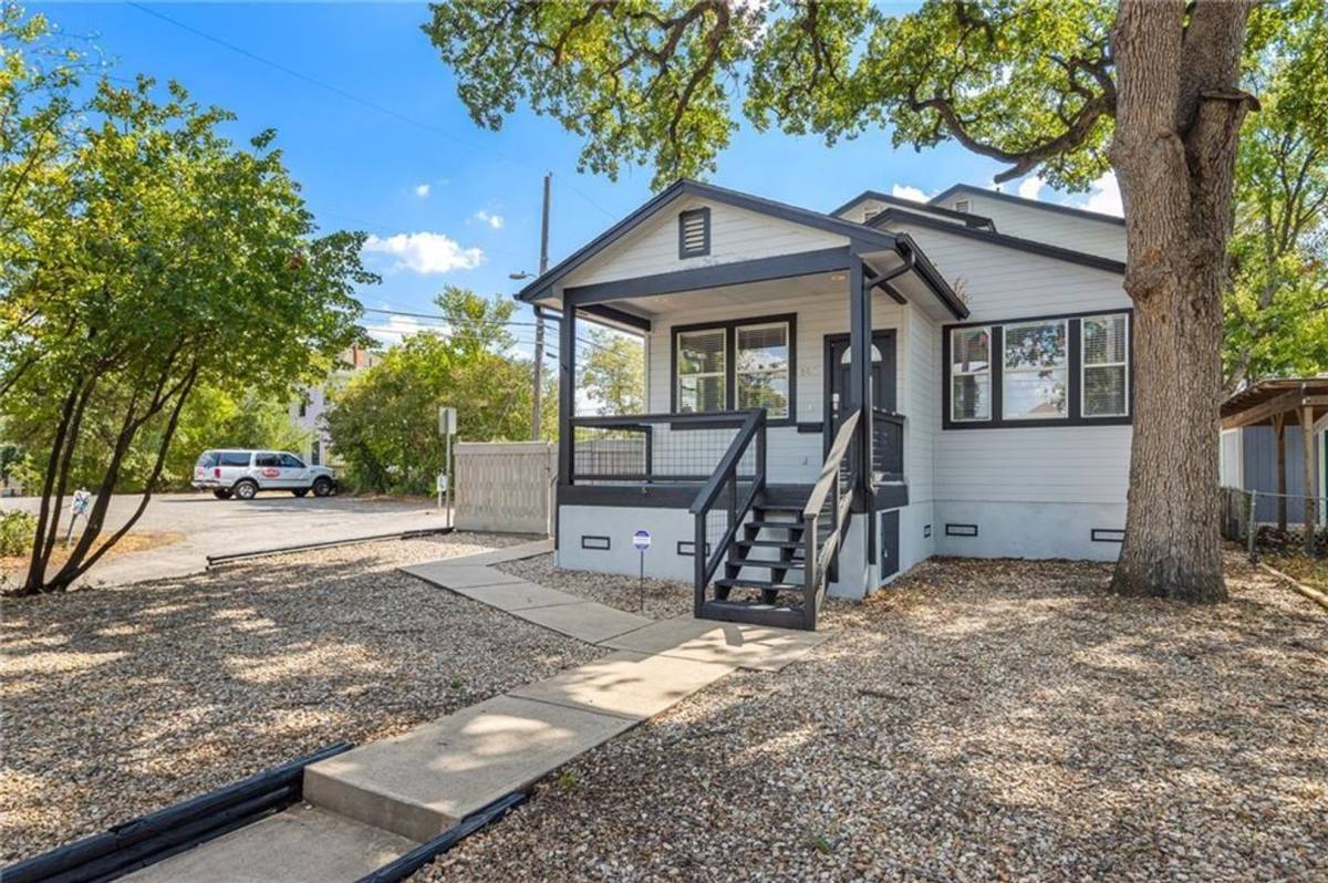 House for rent at 607 W 35th St, Austin, TX 78705