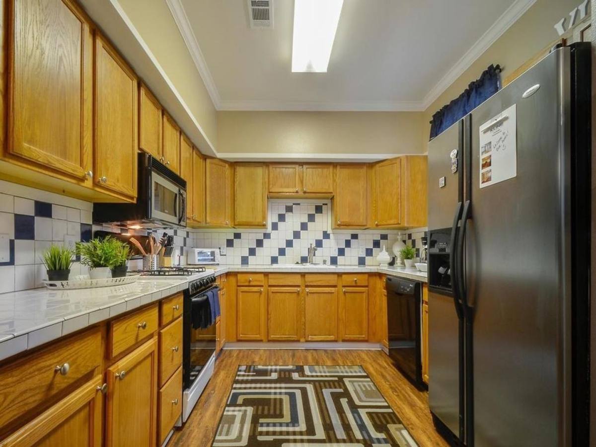 House for rent at 607 W 35th St, Austin, TX 78705