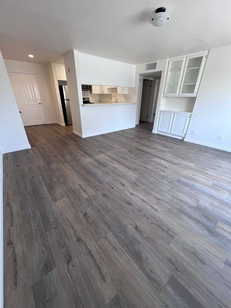Apartment for rent at 2449 S Barrington Ave, Los Angeles, CA 90064