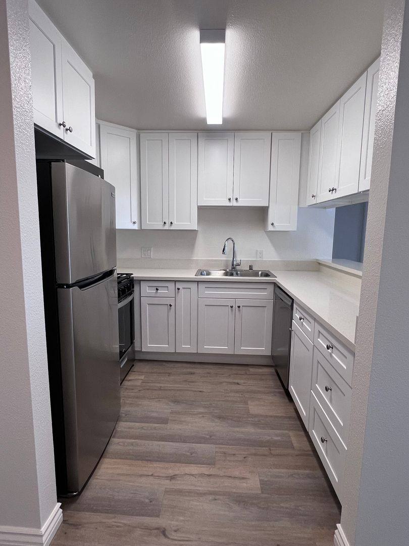 Apartment for rent at 2449 S Barrington Ave, Los Angeles, CA 90064