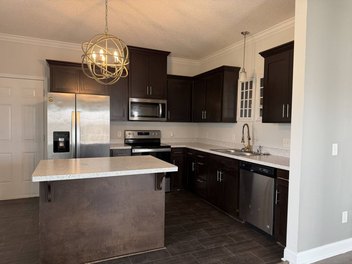 House for rent at 710 Burke Dr, Hinesville, GA 31313