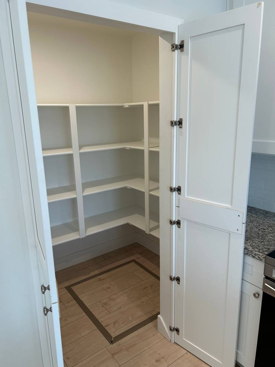 Townhouse for rent at 358 S 3rd W, Sugar City, ID 83448