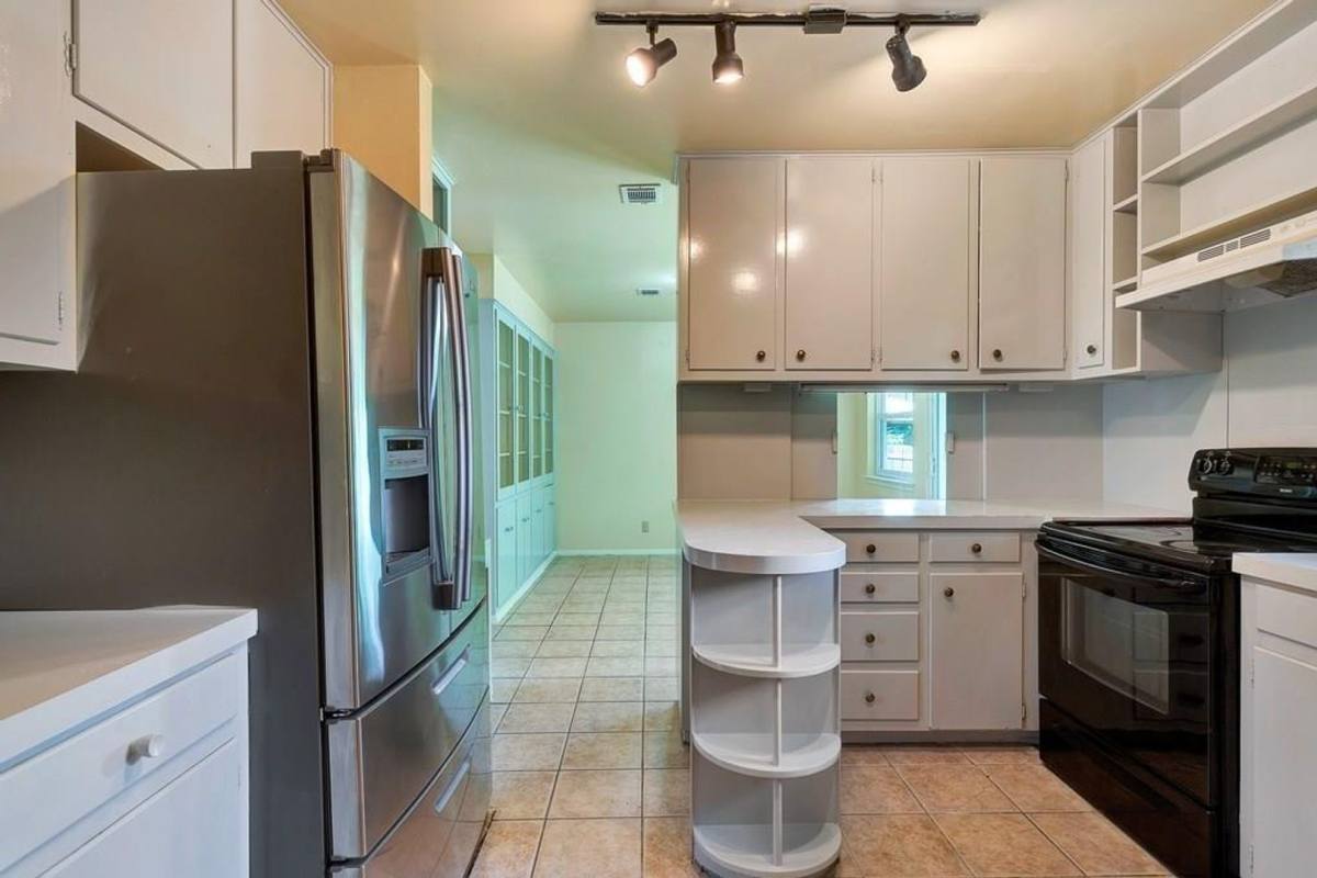House for rent at 1703 Rockbridge Terrace, Austin, TX 78741