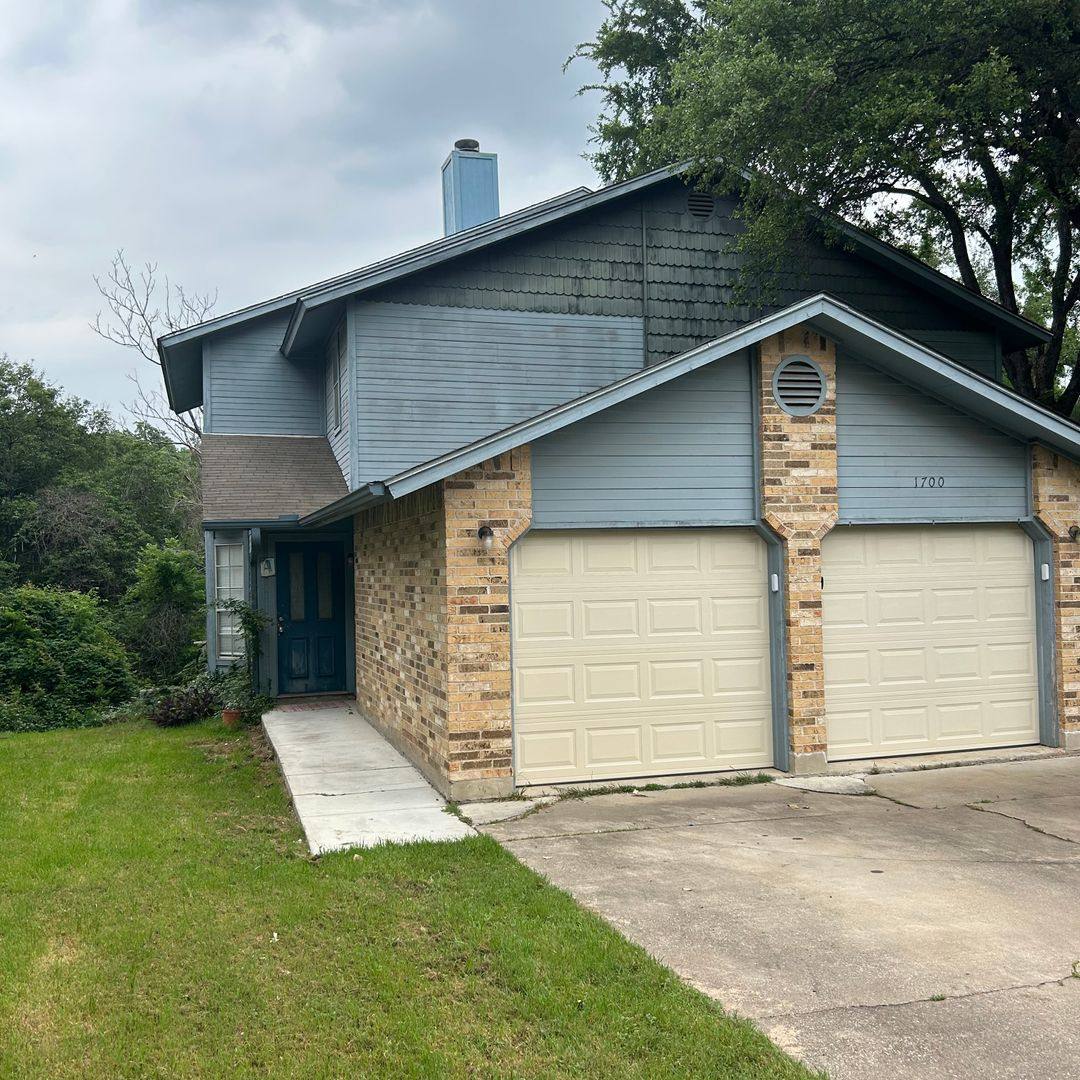 Townhouse for rent at 1700 Waterloo Trail #A, Austin, TX 78704