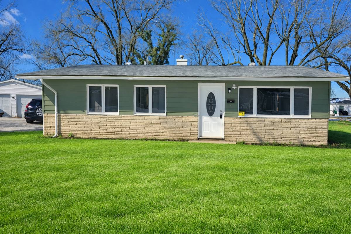 House for rent at 14 W Adams, East Saint Louis, IL 62206