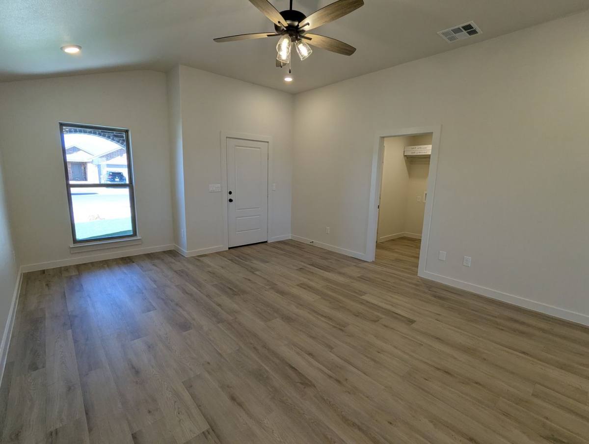 House for rent at 2008 Cottonwood Ave, Wolfforth, TX 79382
