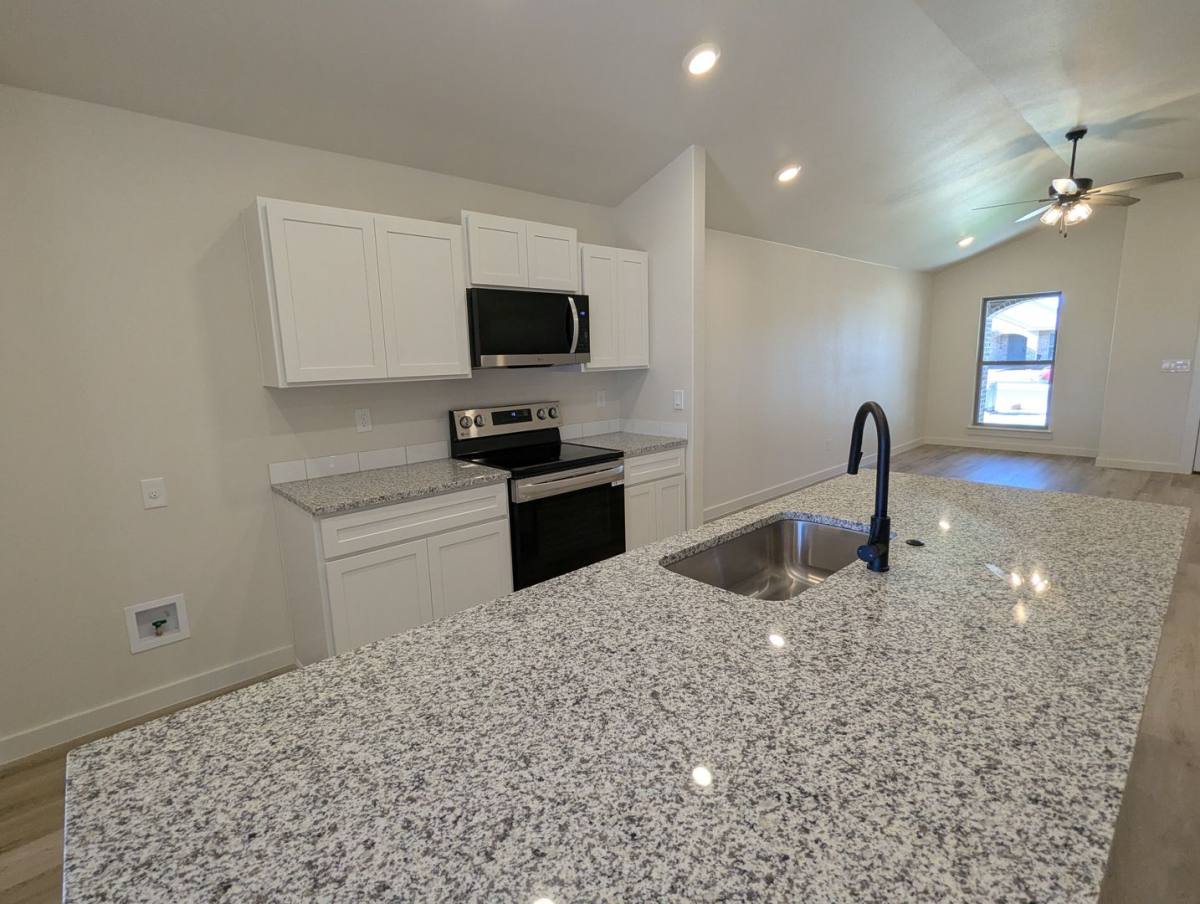 House for rent at 2008 Cottonwood Ave, Wolfforth, TX 79382