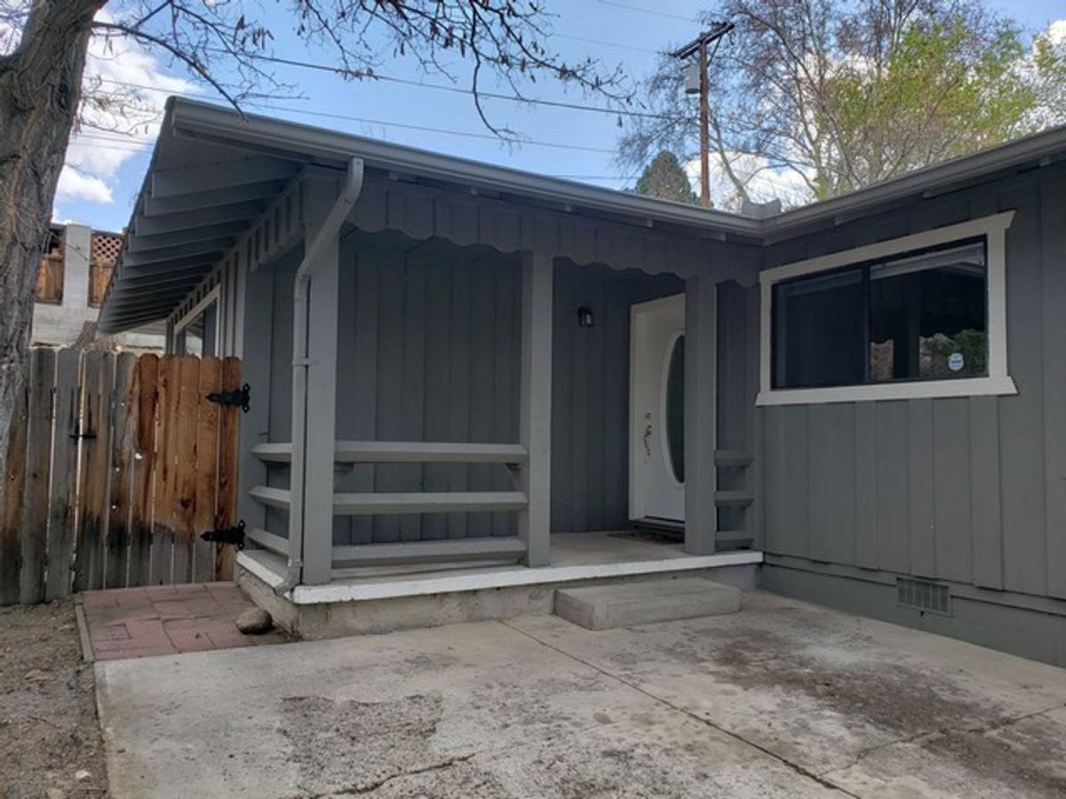 Apartment for rent at 1630 Plumas St, Reno, NV 89509