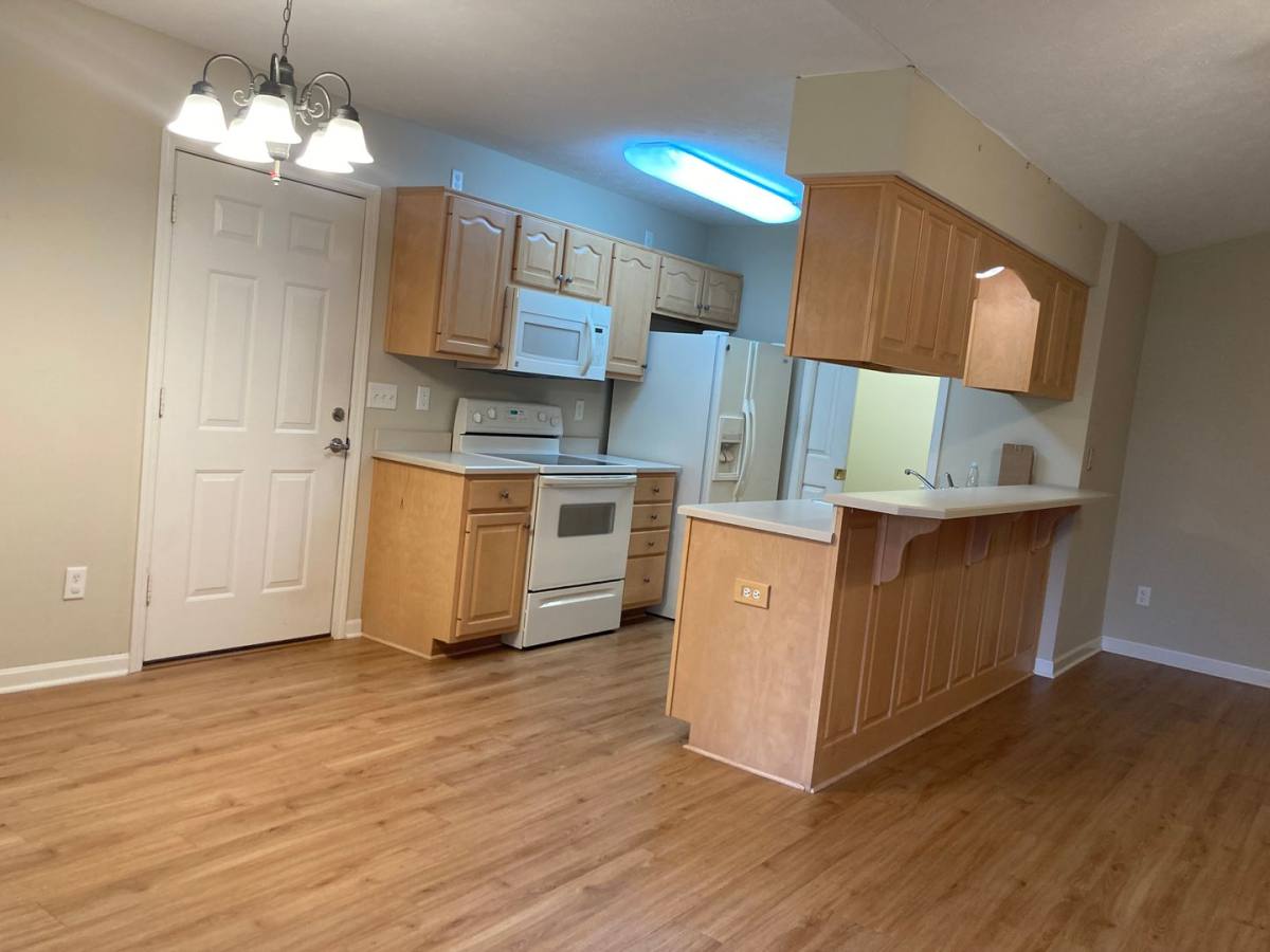 Townhouse for rent at 106-A Walnut Trace Circle, Elizabethtown, KY 42701
