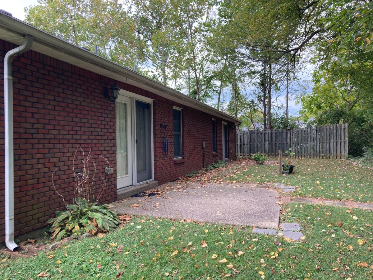 Townhouse for rent at 106-A Walnut Trace Circle, Elizabethtown, KY 42701