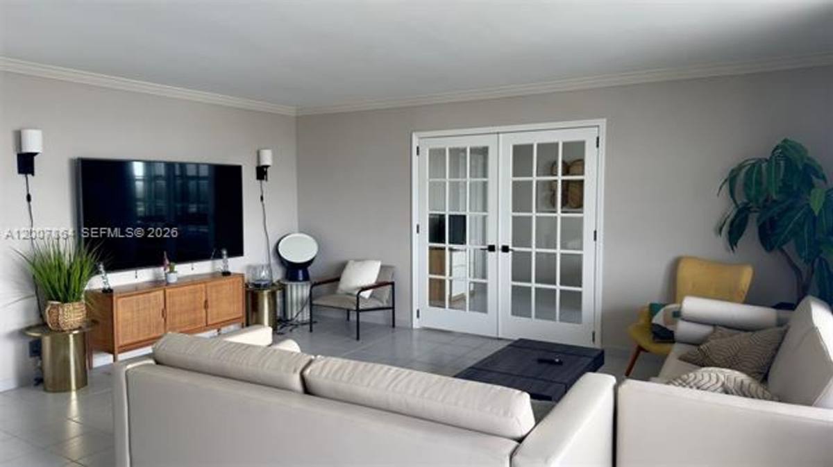 Apartment for rent at 9225 Collins Ave, Miami Beach, FL 33154