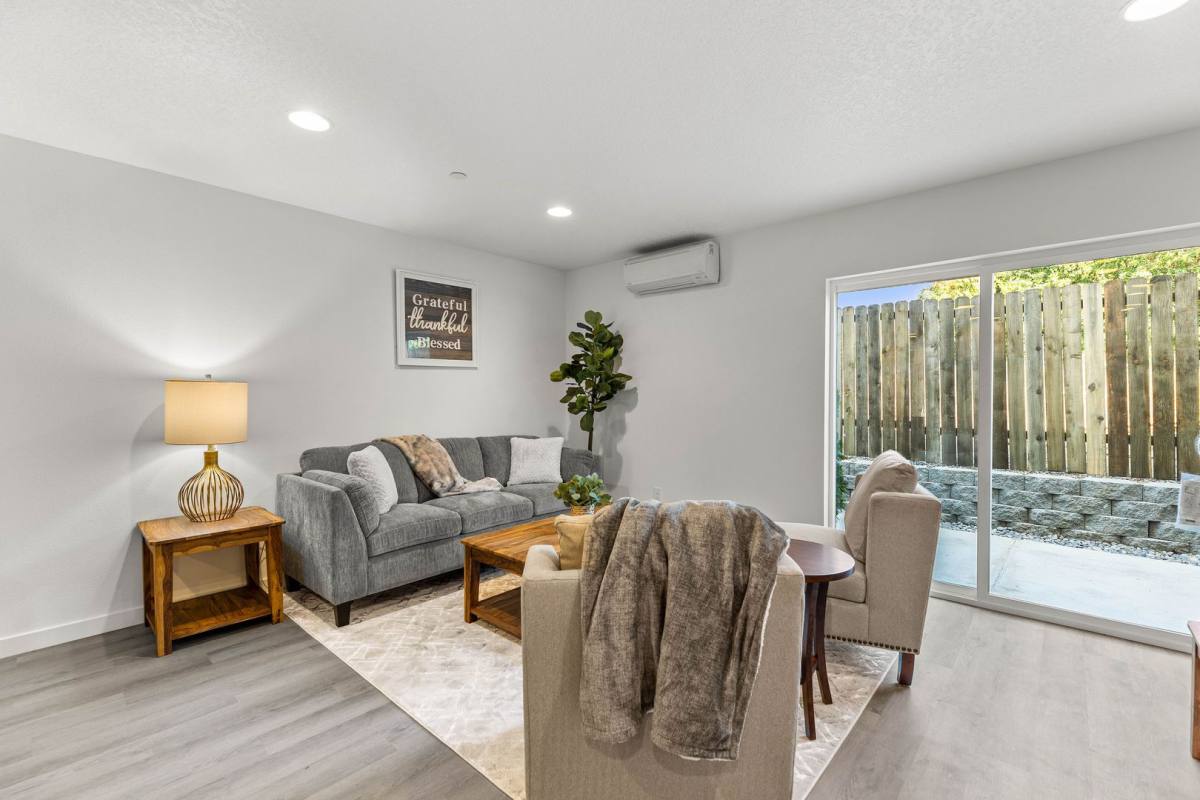 House for rent at 13735 NE 30th Ave, Vancouver, WA 98686