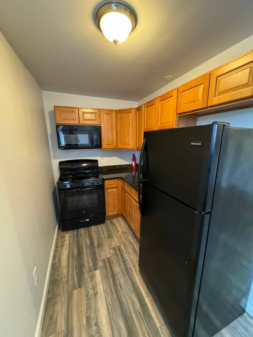 Apartment for rent at 103 E Main St, Walnutport, PA 18088