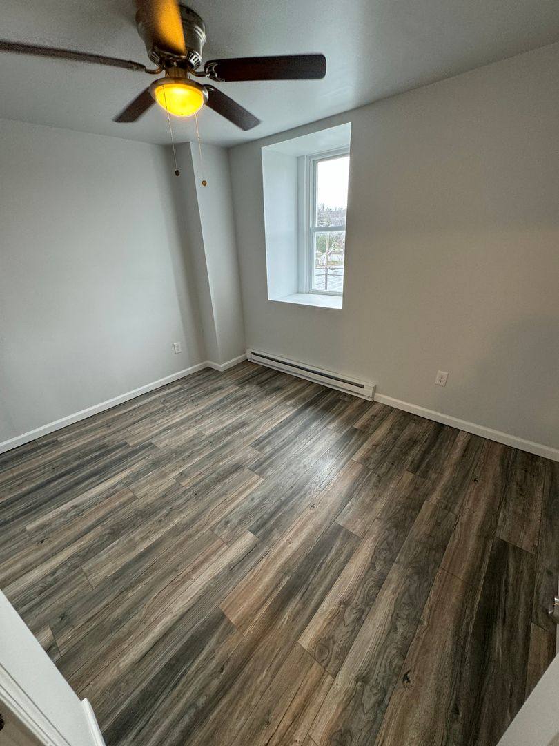 Apartment for rent at 103 E Main St, Walnutport, PA 18088