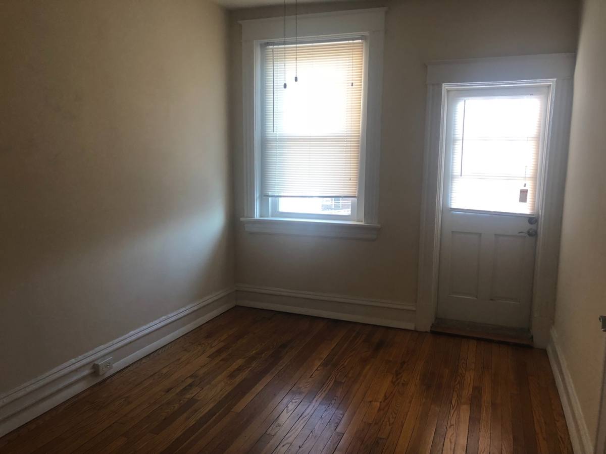 Apartment for rent at 2826 Monument Ave, Richmond, VA 23221
