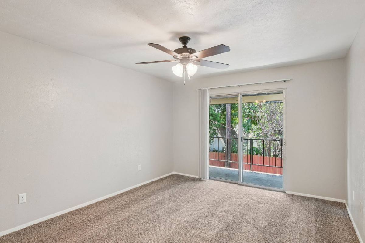 Apartment for rent at 1605 S Cooper St, Arlington, TX 76010