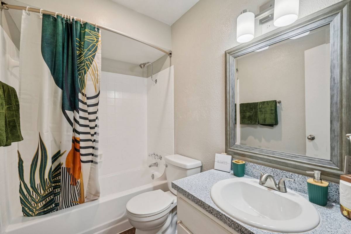 Apartment for rent at 1605 S Cooper St, Arlington, TX 76010