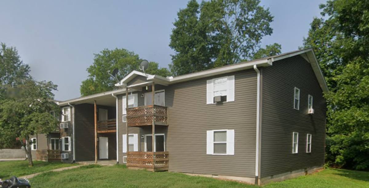 Apartment for rent at 112-114 Swanee Lane, Carthage, TN 37030