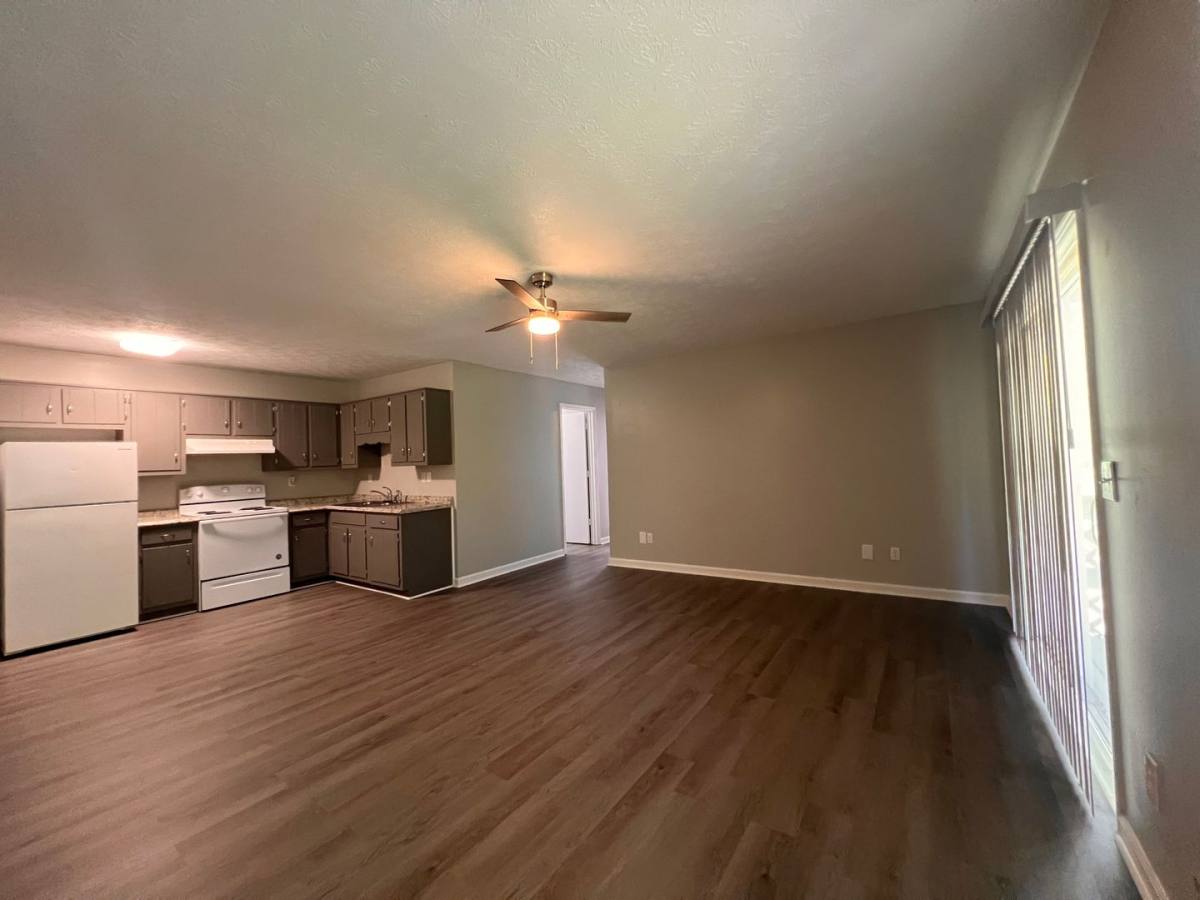 Apartment for rent at 112-114 Swanee Lane, Carthage, TN 37030