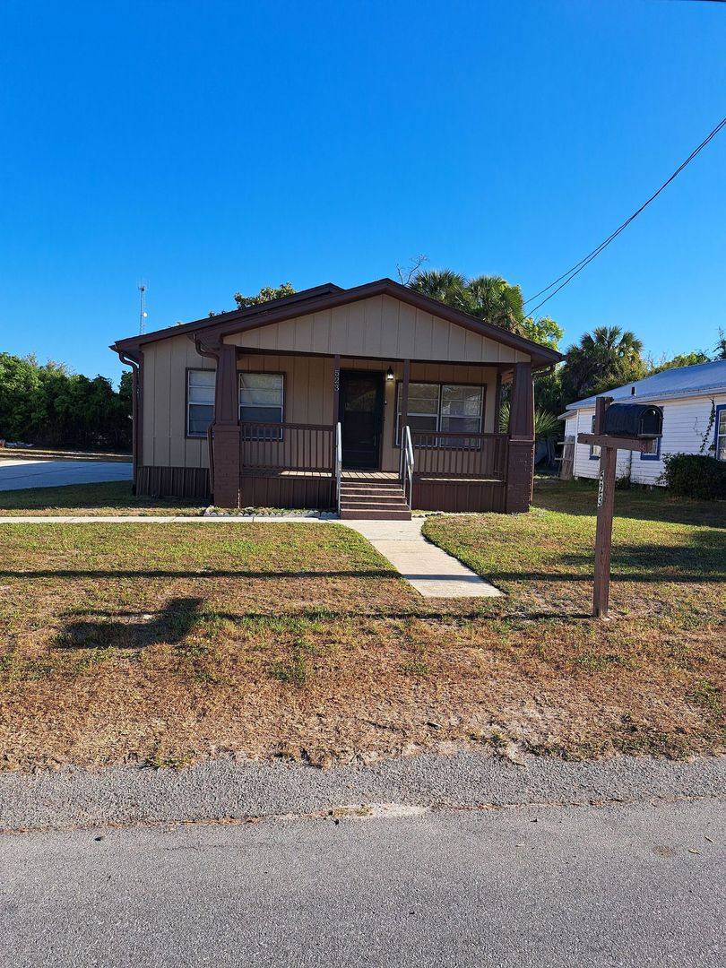 House for rent at 523 E 8th St, Panama City, FL 32401