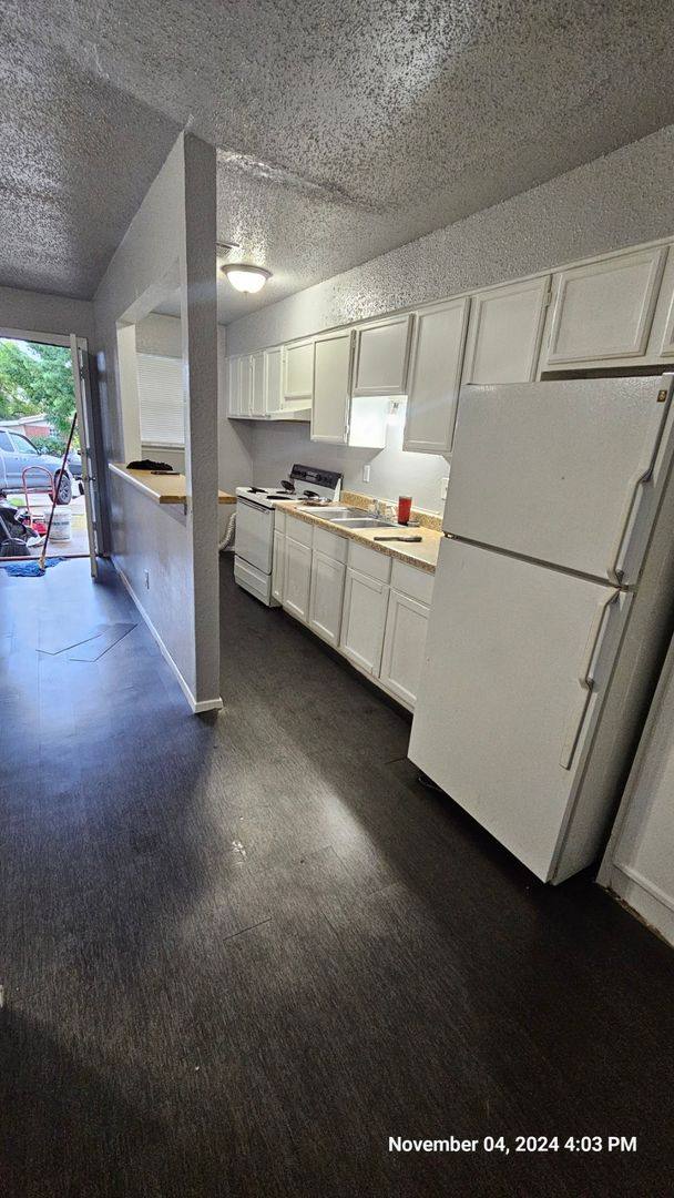 Apartment for rent at 5424 -26 Helmick Ave, Fort Worth, TX 76107
