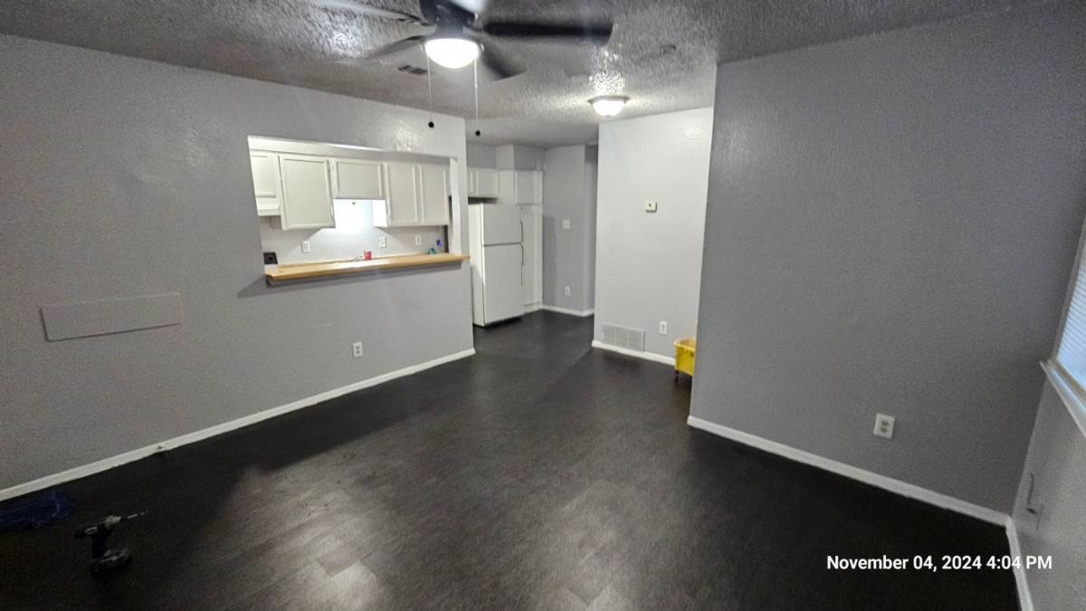 Apartment for rent at 5424 -26 Helmick Ave, Fort Worth, TX 76107
