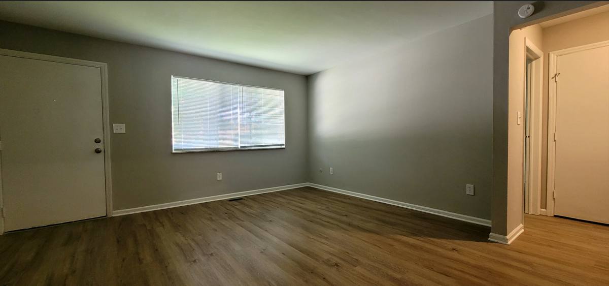 Apartment for rent at 3030-3032 Creekview Circle, Dayton, OH 45414